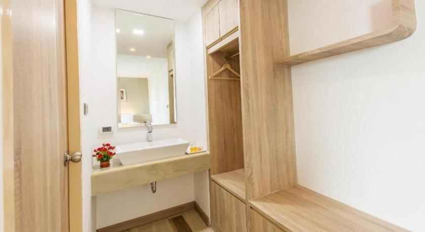 B2 Ubon Premier Hotel Ubon Ratchathani Ngoại thất bức ảnh